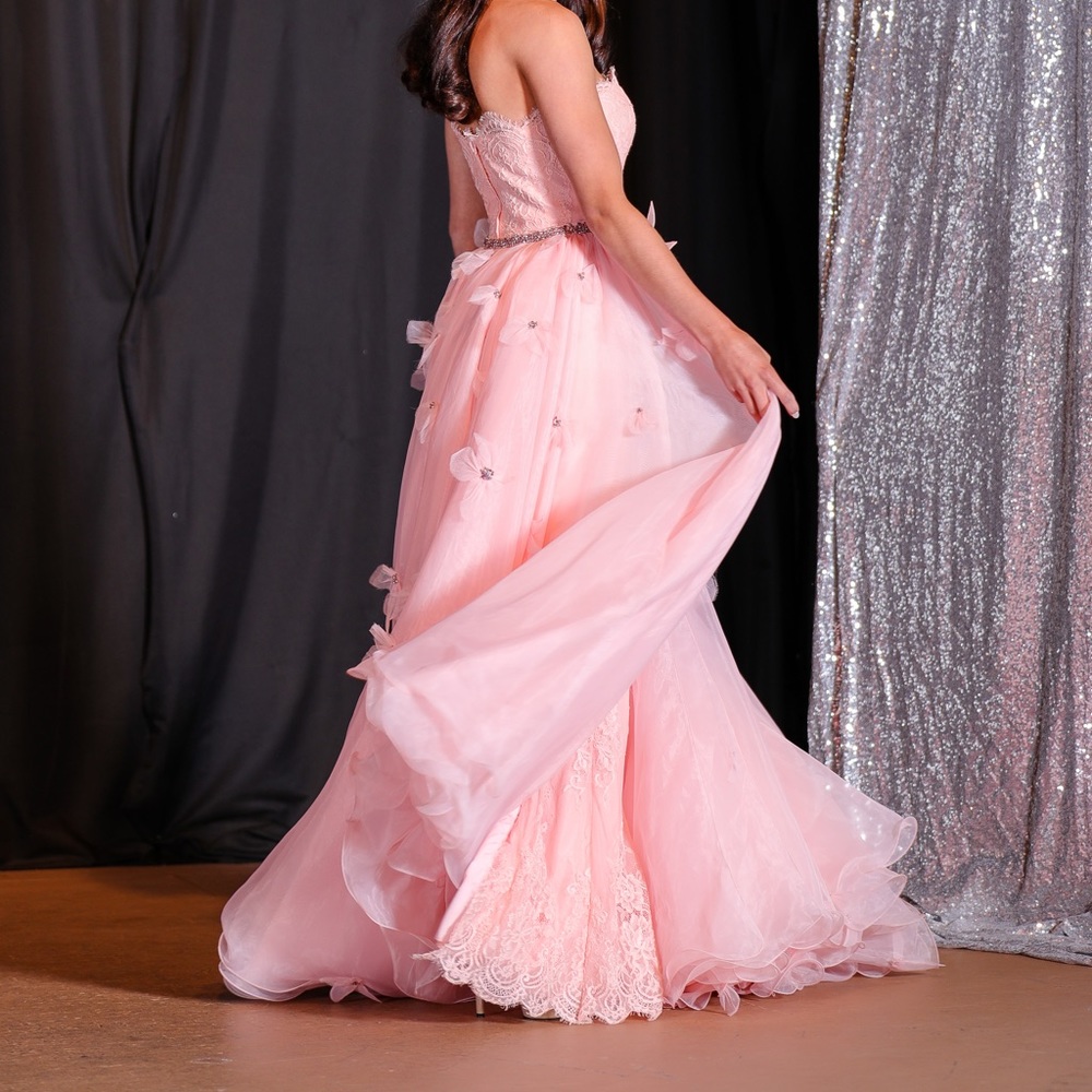 Light pink custom sherri hill